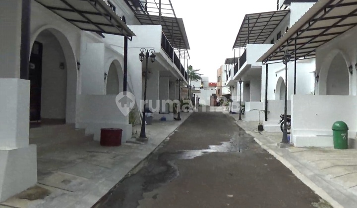 Exclusive Boarding House in Front of the Main Gate of IPB Campus 2