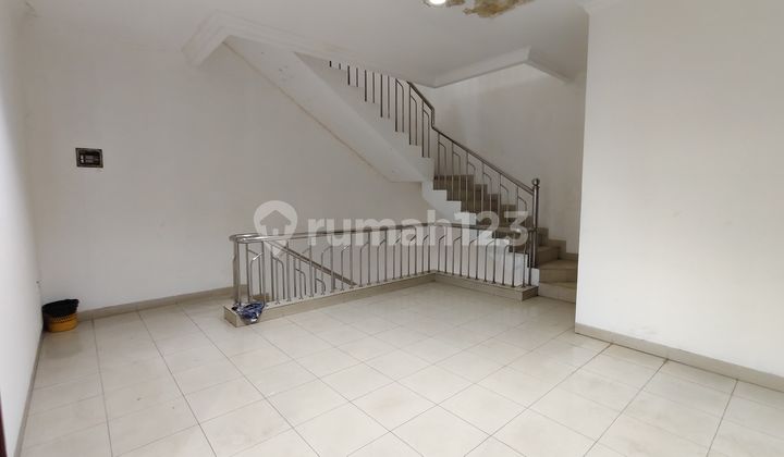 For Sale 1-Story Shop House in Duri Kosambi, West Jakarta 2