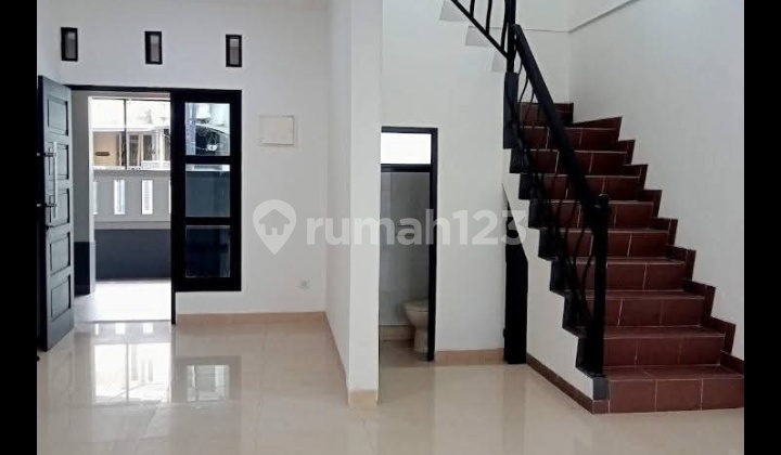 Dijual Rumah Baru 2 Lantai di Kencana Loka BSD 2