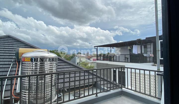 For Sale New Beautiful Design House The Icon BSD 1