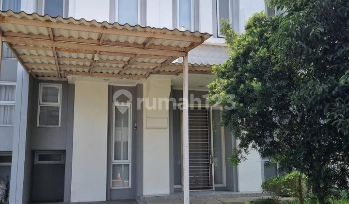 Ready-to-Occupy 4-Bedroom House in BSD City, Cluster Eminent Ready-to-Occupy 4-Bedroom House in BSD City, Cluster Eminent