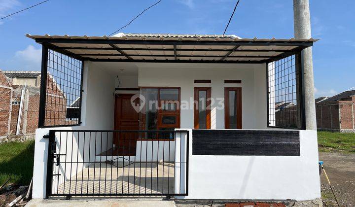 Di Jual Rumah Baru Berkualitas Lokasi Strategis 1