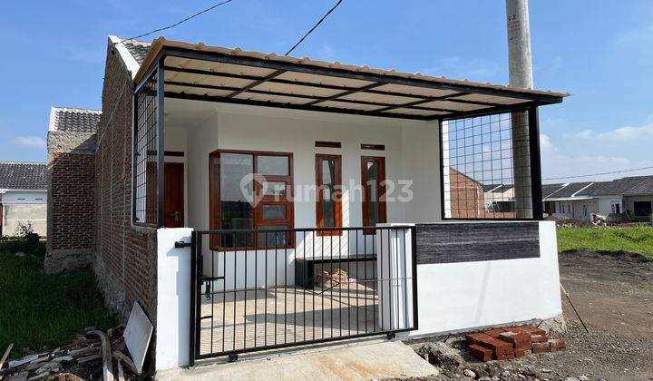 Di Jual Rumah Baru Berkualitas Lokasi Strategis 2