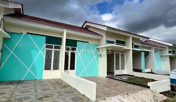 RUMAH CANTIK DEPAN BANDARA LAMA MAROS 2