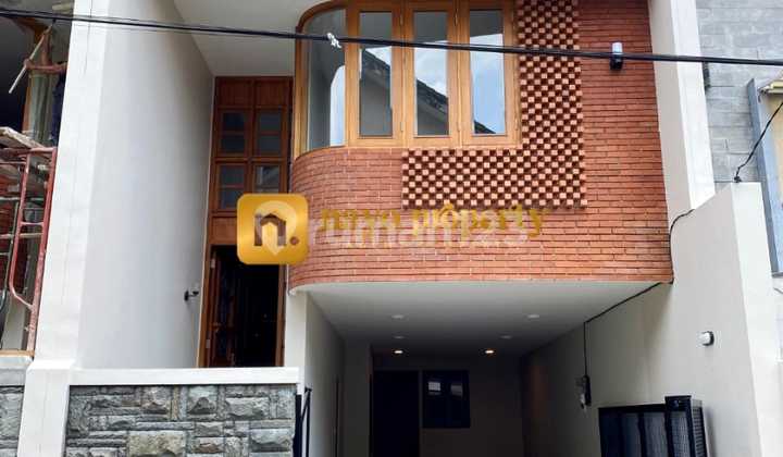 Rumah Mewah 4 Lantai Furnished Dalam Komplek Di Rawamangun Rumah Mewah 4 Lantai Furnished Dalam Komplek Di Rawamangun