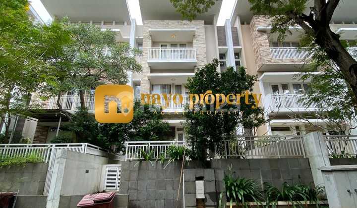 Rumah Asri Dalam Komplek Sherwood Residence di Kelapa Gading 2