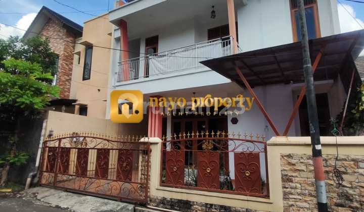 Nice Ready-to-Occupy House in a Strategic Complex in Duren Sawit 2