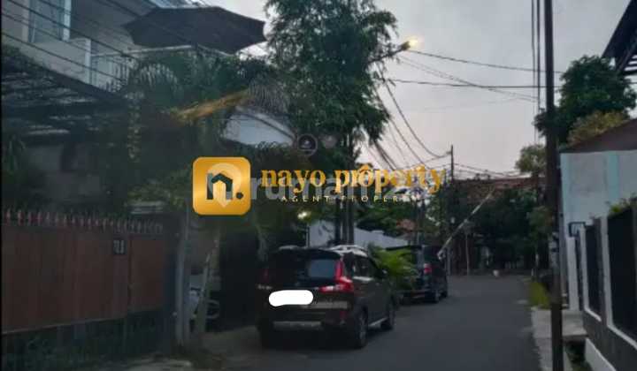 Nice House Suitable for Boarding Strategic Location in Kalibata 2