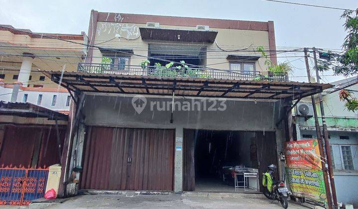 Ruko Pinggir Jalan Utama Komplek Siapa Pakai di Rawalumbu Bekasi 1