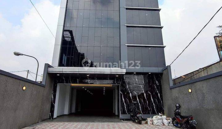 Gedung Kantor Siap Pakai Strategis di Cawang Jakarta Timur 1