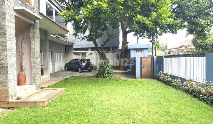 Rumah 2 Lantai Murah Dan Taman Luas Mampang Prapatan Jaksel 1