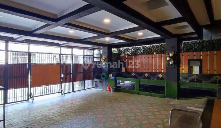 Dijual Rumah + Tempat Usaha Akses Strategis Jati Padang Jaksel 2