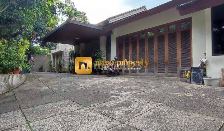 Rumah Mewah Pinggir Jalan Utama di Adhyaksa Raya Lebak Bulus 2