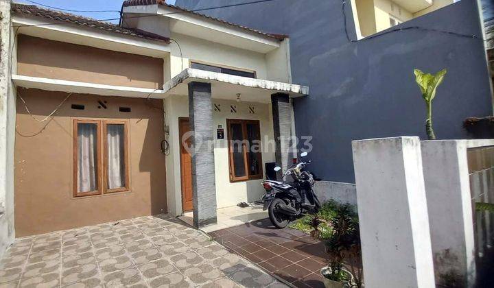 Rumah Cantik Dalam Cluster di Buring Kedungkandang Kota Malang 2