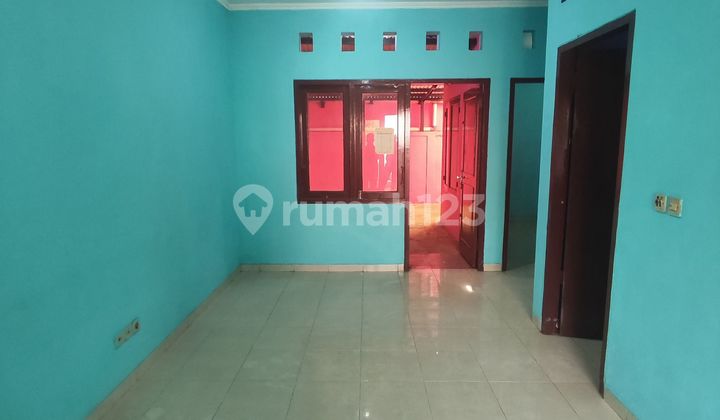 ruang keluarga rumah bagus siap huni dalam