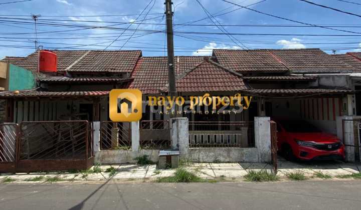 Good House with Large Land in Dukuh Zamrud Complex, Mustika Jaya Good House with Large Land in Dukuh Zamrud Complex, Mustika Jaya