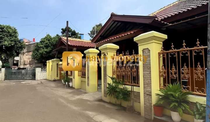 Rumah Bagus Tanah Luas Dalam Komplek Strategis Di Johar Baru
