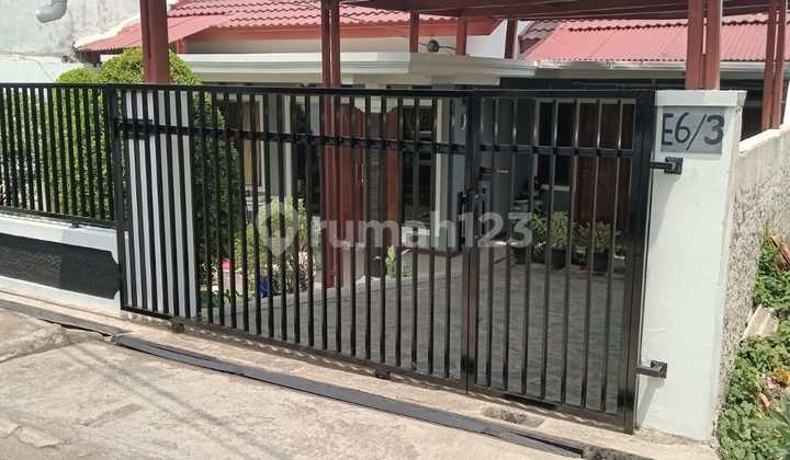 Good Villa House with Large Land in a Complex in Cilegon, Banten