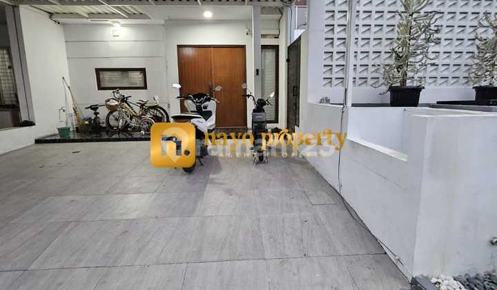 Rumah Cantik Hook Ada Kolam Renang Di Metland Menteng Cakung 2