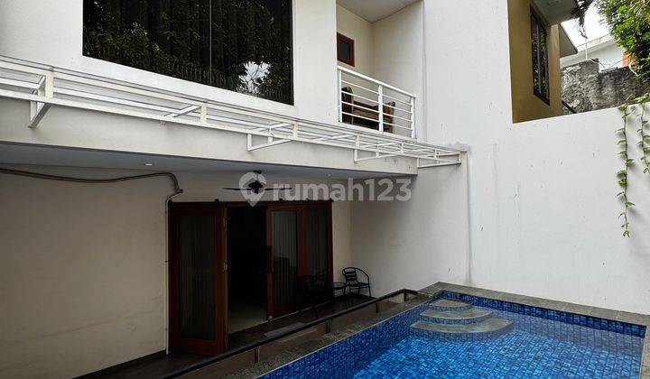 Dijual Townhouse 2 Lantai Private Pool Lebak Bulus Jakarta Selatan 2