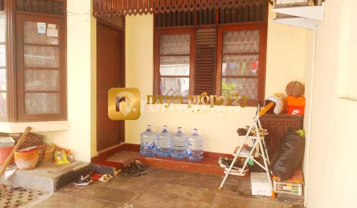 Beautiful Furnished House Ready to Occupy in a Complex in Depok City 2