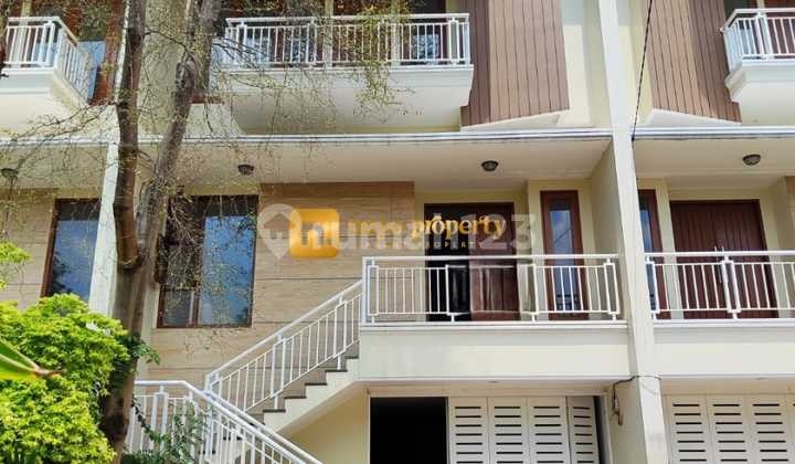 Rumah Bagus Dalam Cluster Siap Huni Di Pejaten Ampera Jakarta