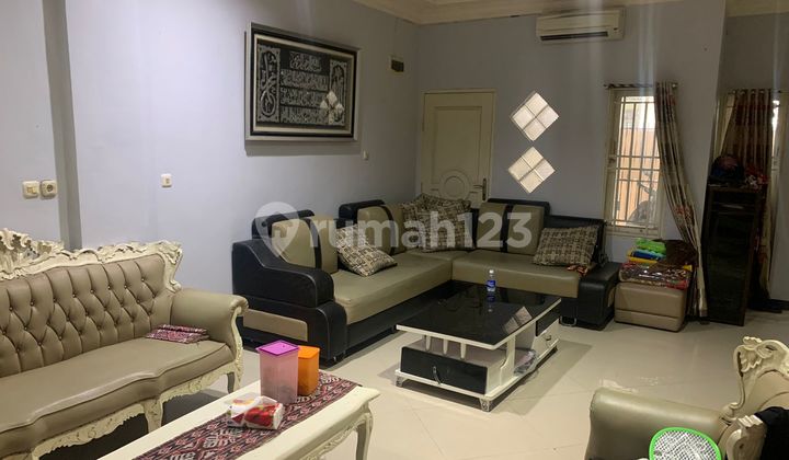 Nice House in Complex Near Panakkukang Mall Makassar 2