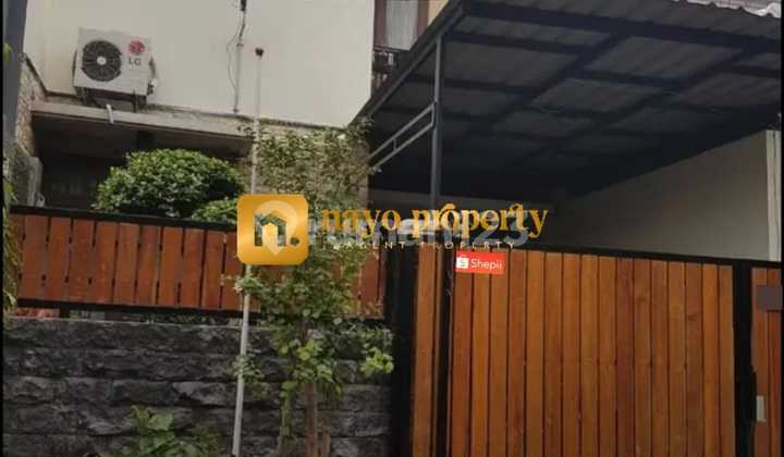 Affordable Ready-to-Live House in a Complex in Jambangan Surabaya