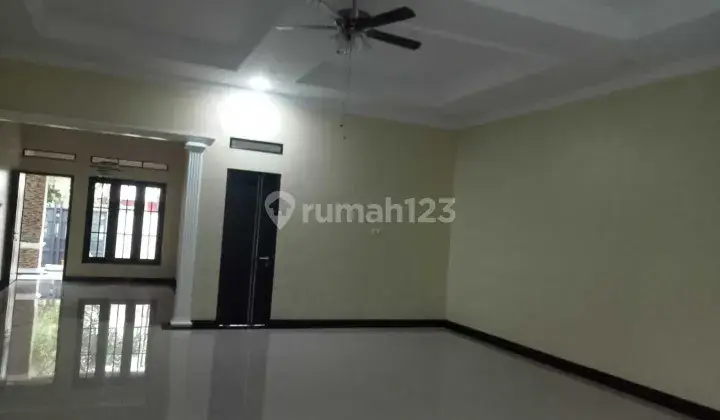 Cocok Untuk Kost Rumah Baru Dekat Gelanggang Olahraga  2