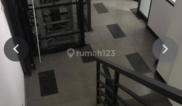 Ruko 4 Lantai Sudah Renovasi di Jl. Haji Nawi 2