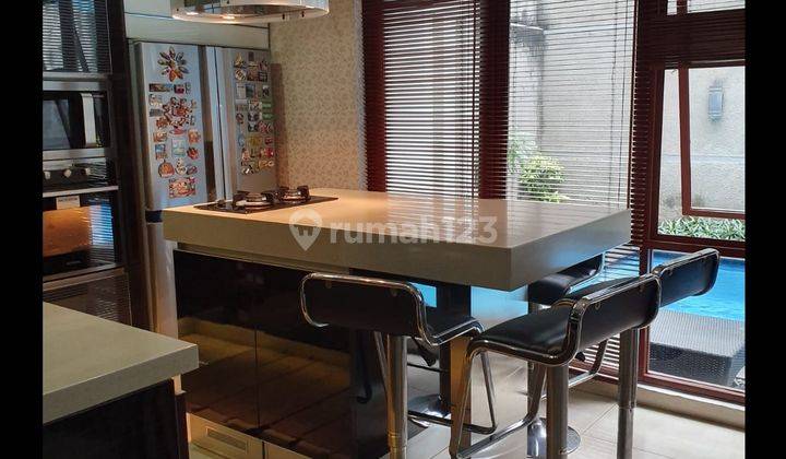 Hot Deals Rumah Bagus 3 Lantai Kolam Renang Lingkungan Tenang 2