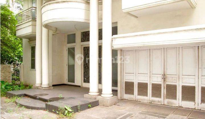 Dekat Senayan Dan Pondok Indah Rumah Hook 2 Lantai Bagus  2