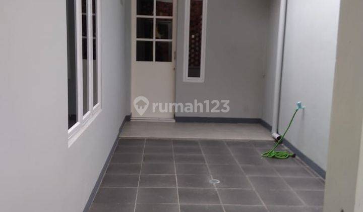 Disewakan Rumah Minimalis 2 Lantai Bagus Kebayoran Baru Jak Sel 2