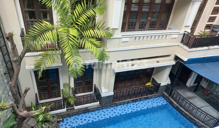 For Sale Premium Strategic Compound House Unit in Menteng 2