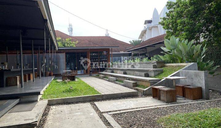 Bangunan Eks Cafe Di Cipete Dengan Outdoor Area Parkir Luas 1