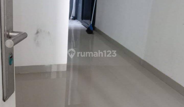 Djual Nego Rumah Baru Minimalis 2 Lantai Di Jakarta Pusat  2