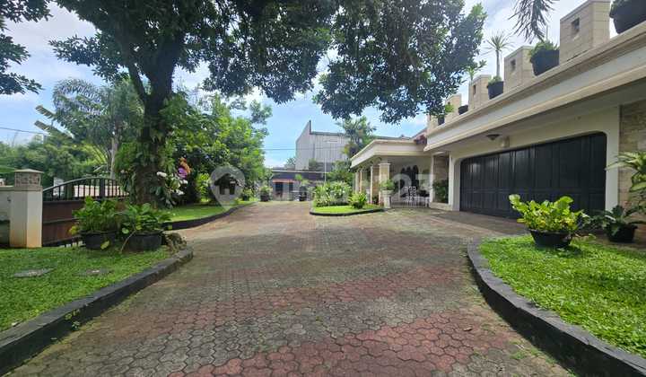Hitung Tanah Aset Premium & Usaha di Lebak Bulus Hitung Tanah Aset Premium & Usaha di Lebak Bulus