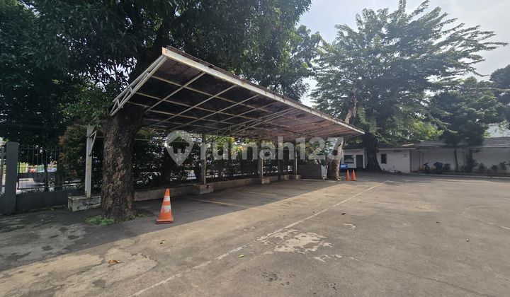 Disewakan Gedung 4 Lantai Strategis Komersil Soepomo, Tebet