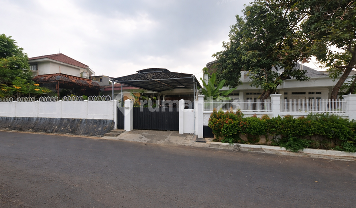 Dijual Cepat Rumah Luas Lokasi Strategis di Cipete