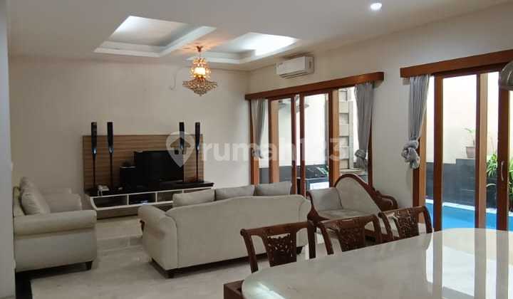 Disewakan Murah Rumah Luas Dan Bagus 2 Lantai Di Pondok Indah 2