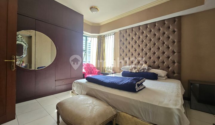 For Rent Sudirman Tower Condominium 3 BR Near Atmajaya Campus