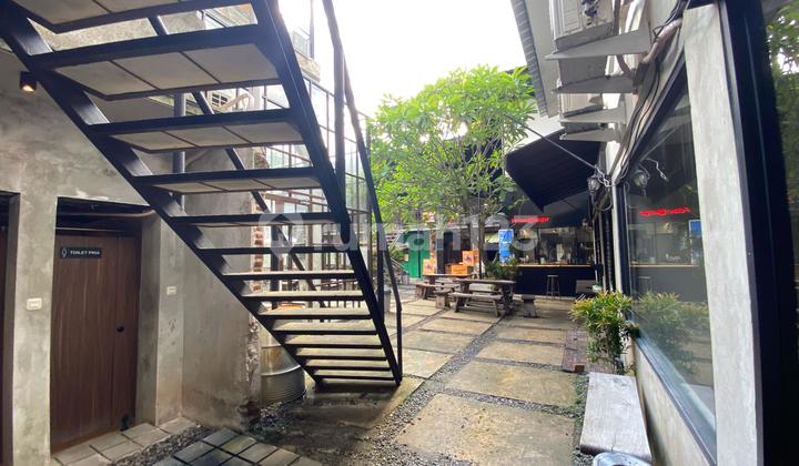 Dijual Tempat Usaha Strategis Lokasi Premium Dekat Dharmawangsa