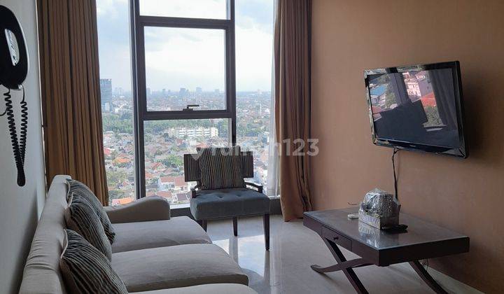 Apartement L'Avenue 2 BR Furnished Bagus 1