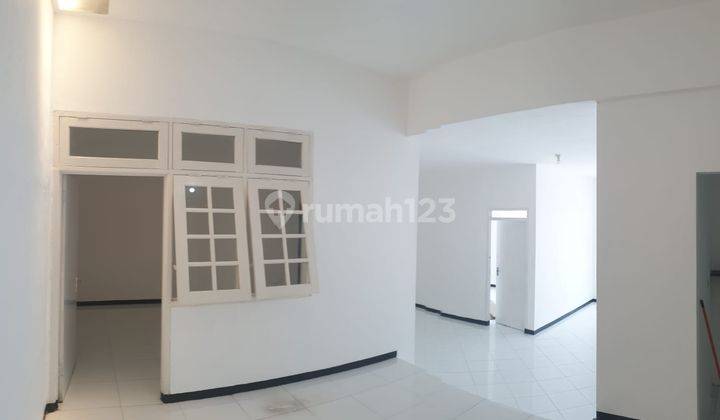 Rumah Bagus Siap Huni di Pondok Nirwana, Rungkut, Surabaya 2