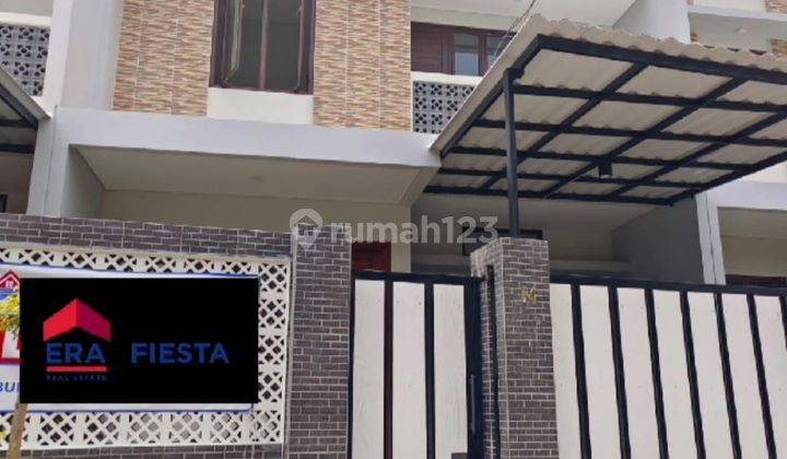 DI JUAL RUMAH BARU JURANGMANGU 1