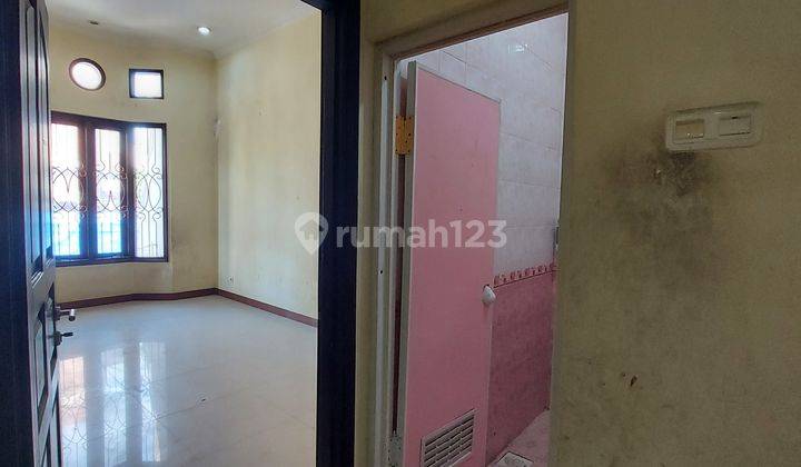 Jual Bu Rumah Tua Hitung Tanah, Jalan Lebar 2,5 Mobil, Komplek di Jl. Arteri Kelapa Gading 2