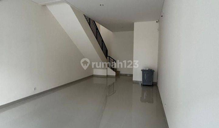 Disewakan Ruko Hampton 2 Lt Dekat Jalan Boulevard Gading Serpong 2