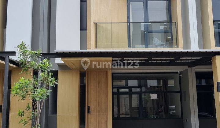 Disewakan Rumah 2 Lt Baru Cluster Svani Tanakayu Bsd 1