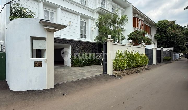 Dijual Rumah Kemang Dalam Brand New House Modern Classic, Fully Furnished Dijual Rumah Kemang Dalam Brand New House Modern Classic, Fully Furnished