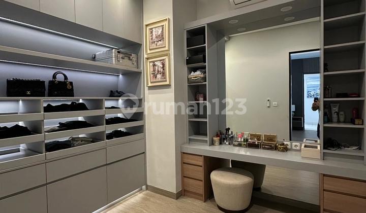 Mega Kuningan Newly Renovated Tropical House Exclusive Area Dalam Komplek One Gate 2